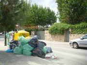 Abre la puerta y… ¡basura!