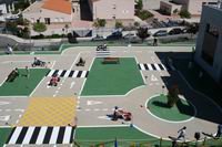 Los pequeños aprenden en el circuito de Seguridad Vial 